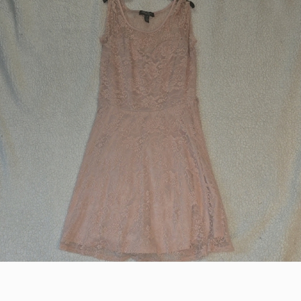 Dress Bundle - Picture 2 of 4
